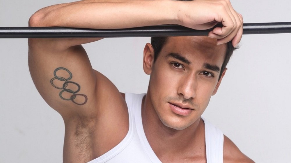 Henrique Martins ensaio sensual nu