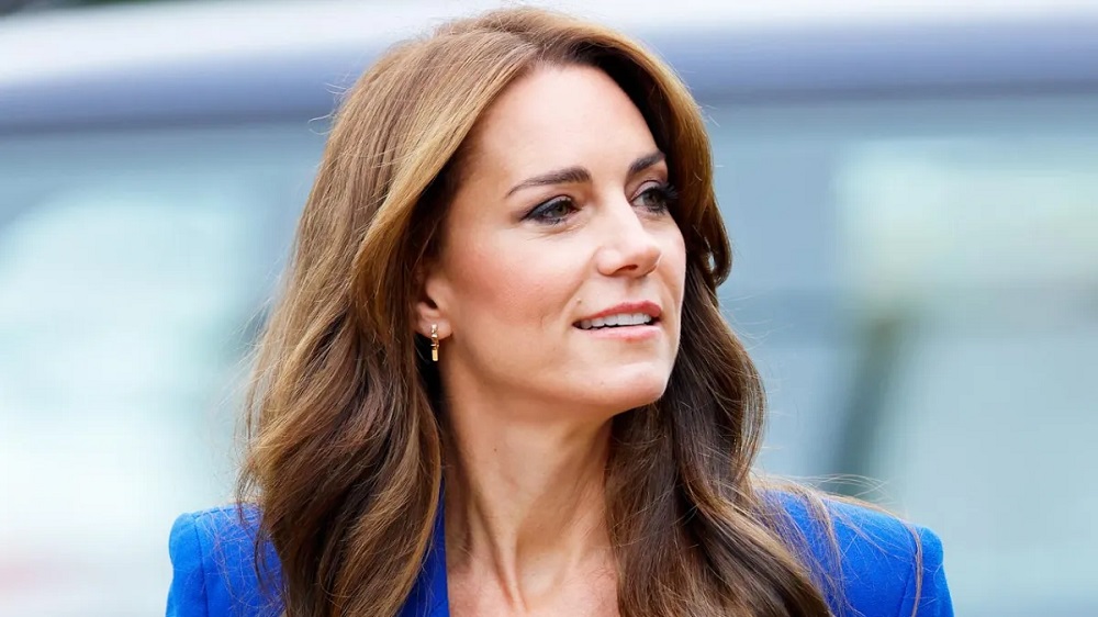 Kate Middleton diz que terminou quimioterapia