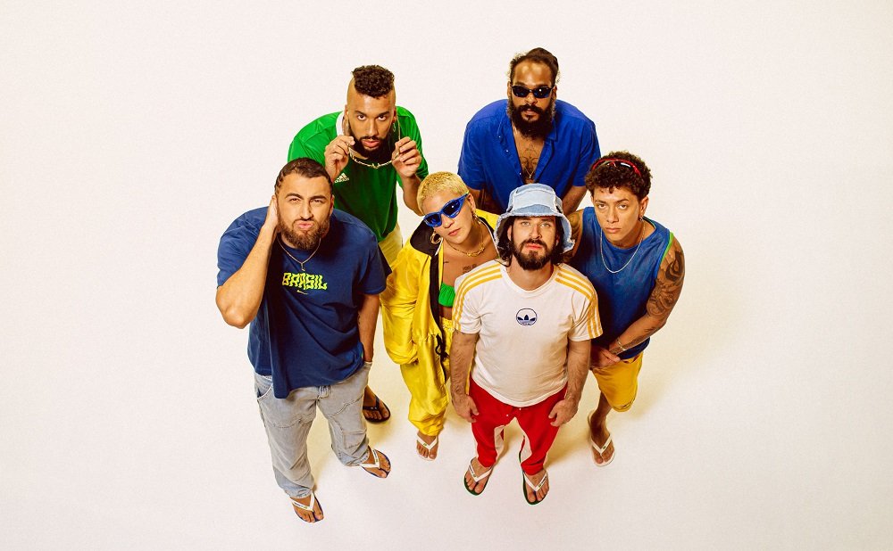 Lamparina mergulha no pop brasileiro e atemporal em seu novo single “De Novo”; veja letra