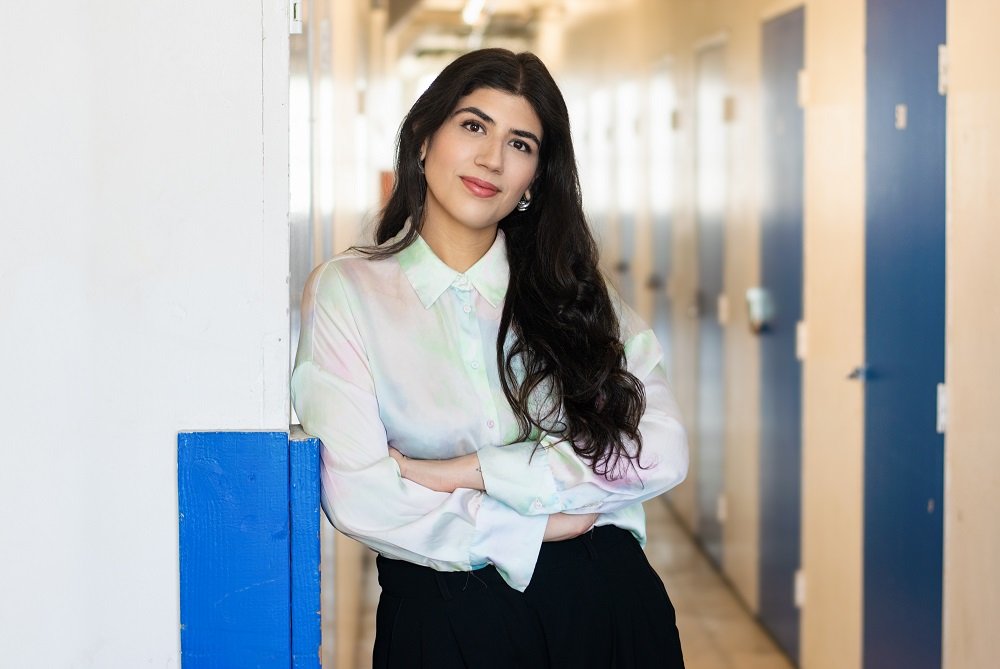 Trabalhando com grandes nomes do entretenimento, Jo Mouallem é promessa brasileira na indústria musical