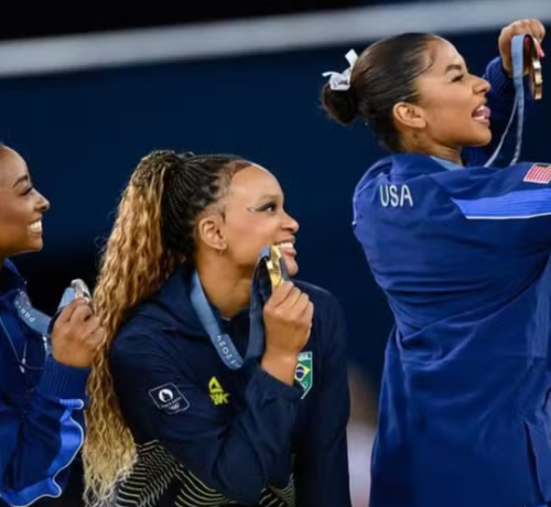 Imagem do post: Ginasta que subiu ao pódio com Rebeca Andrade perde medalha de bronze