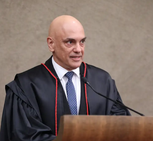 Imagem do post: Alexandre de Moraes determina transferência de valores da Starlink para União e desbloqueia contas da empresa