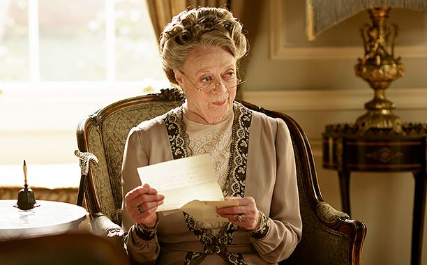 Morre Maggie Smith, icônica atriz da saga Harry Potter, aos 89 anos