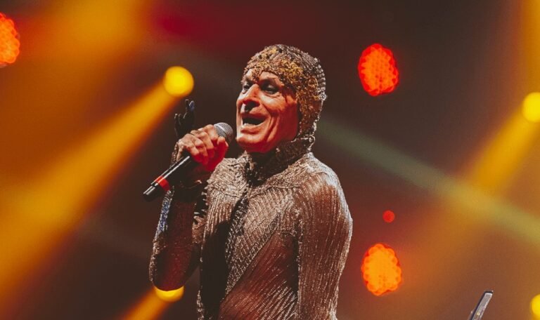 Ney Matogrosso passa por cirurgia e às pressas e cancela shows 48 ney matogrosso