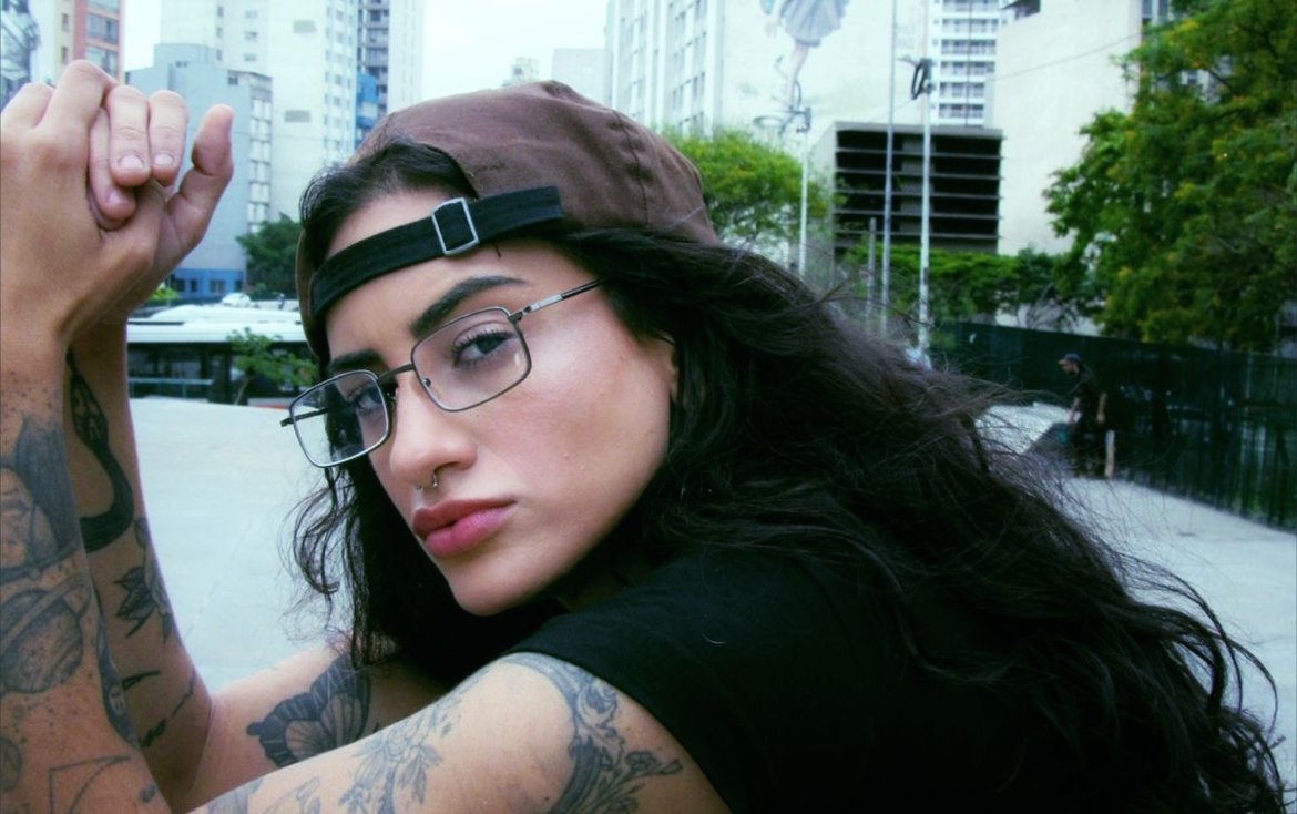 SAIU! DAY LIMNS cumpre profecia de Lulu Santos com o lançamento de nova música: "PROFETA"