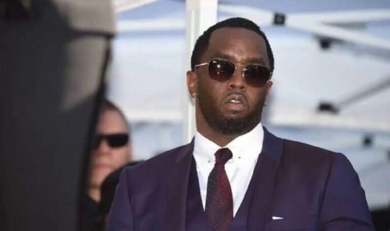 Vaza vídeo íntimo de P. Diddy em trisal com modelo; jovem denuncia chantagem 48 diddy video tres celebridades