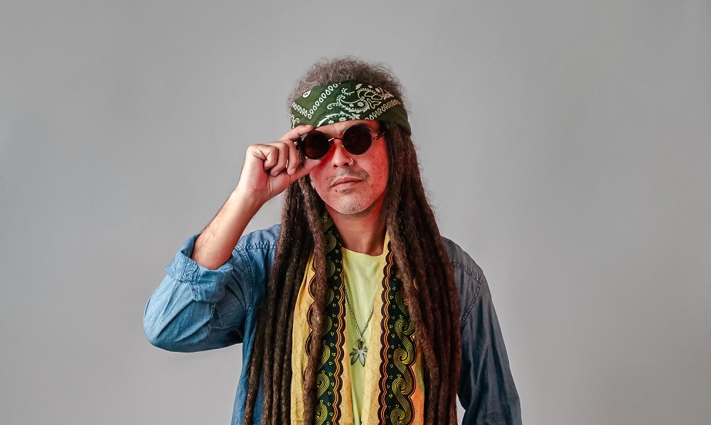 Rafyah e Rebel Layonn unem vozes potentes, conectando fé e amor no single "Por Ti"