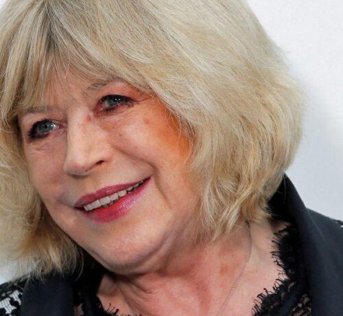 Imagem do post: Morre aos 78 anos, a cantora Marianne Faithfull