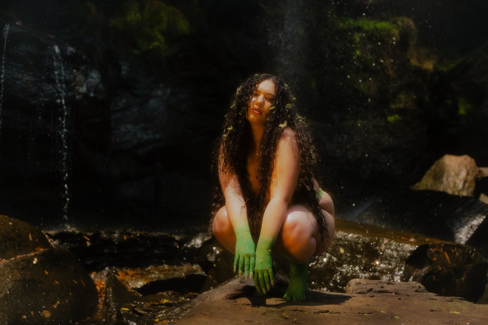 Prazer, Nana Rubim: artista mineira apresenta sua persona ao mundo em EP de estreia