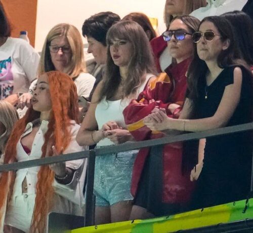 Imagem do post: Taylor Swift é vaiada no SuperBowl LIX; veja vídeo