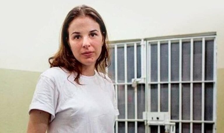 Exame diz que Suzane Von Richthofen não se arrependeu de matar os pais