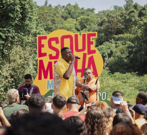 Imagem do post: MC Bola lança “Esqueminha do Mc Bola – no Alto do Morro” com parcerias especiais e mais de 3 mil pessoas em audiovisual