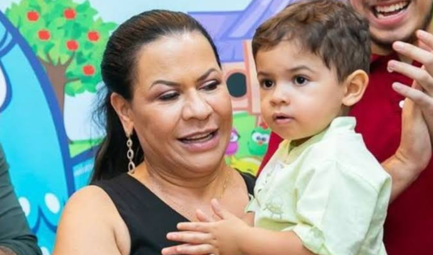 Mãe de Marília Mendonça se pronuncia após pedido de guarda do neto por Murilo Huff