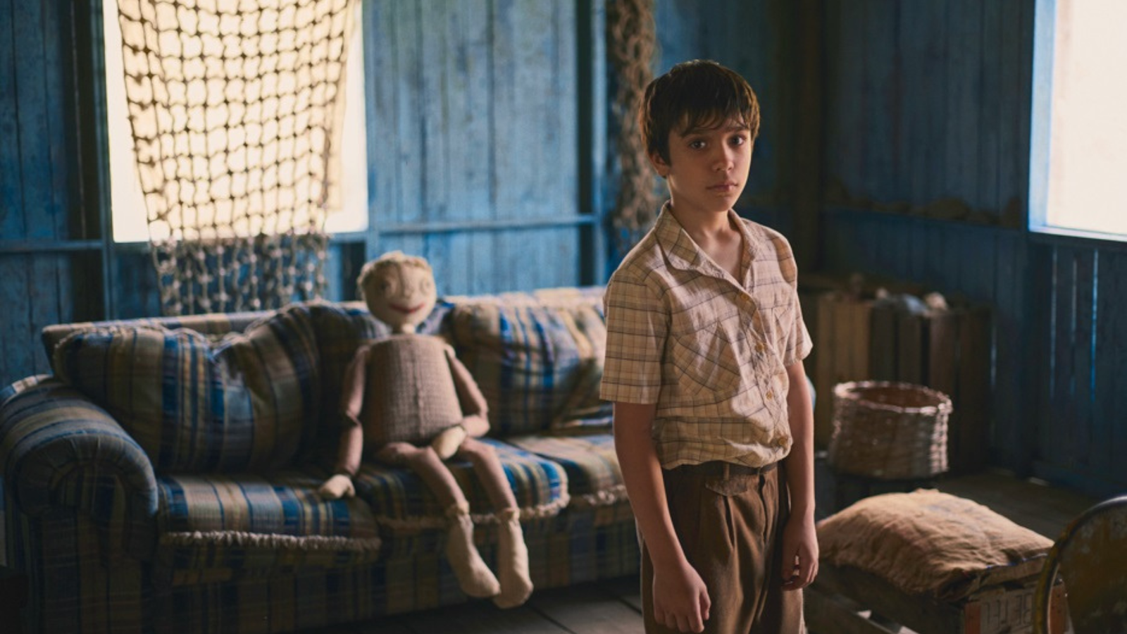 Netflix revela imagens de drama com Rodrigo Santoro