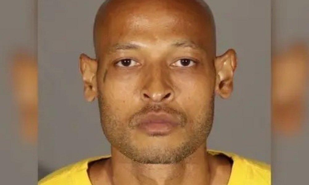 Homem conhecido como 'cheirador de nádegas' é preso novamente pelo mesmo crime 51 cheirador de nádegas preso novamente