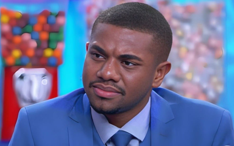 Davi Brito é investigado por suspeita de lavagem de dinheiro e uso indevido de PIX; entenda