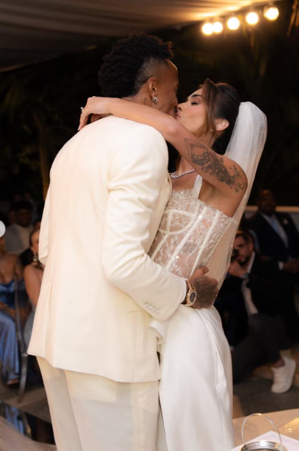 Três jogadores da seleção brasileira se casam no mesmo dia; veja fotos 54 Três jogadores da seleção brasileira se casam no mesmo dia; veja fotos