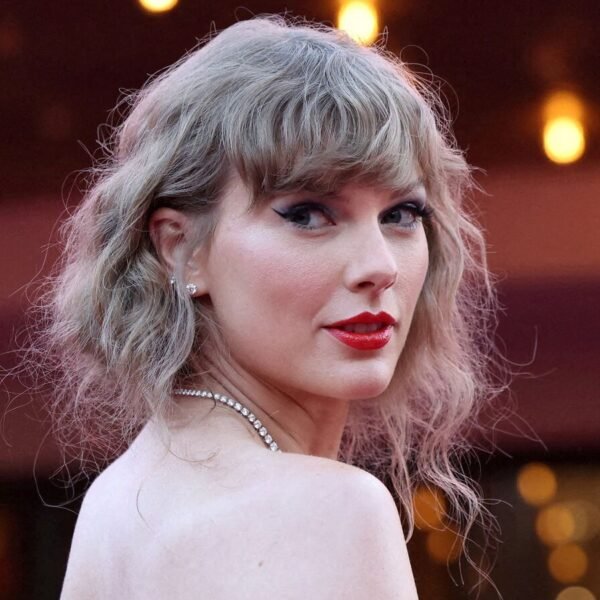 Homem condenado por plano de ataque terrorista em show de Taylor Swift perde ação contra Disney