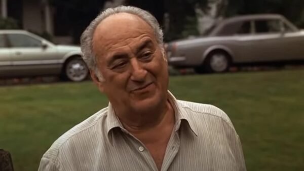 Morre Jerry Adler, ator de “The Sopranos” e “Mad About You”, aos 96 anos