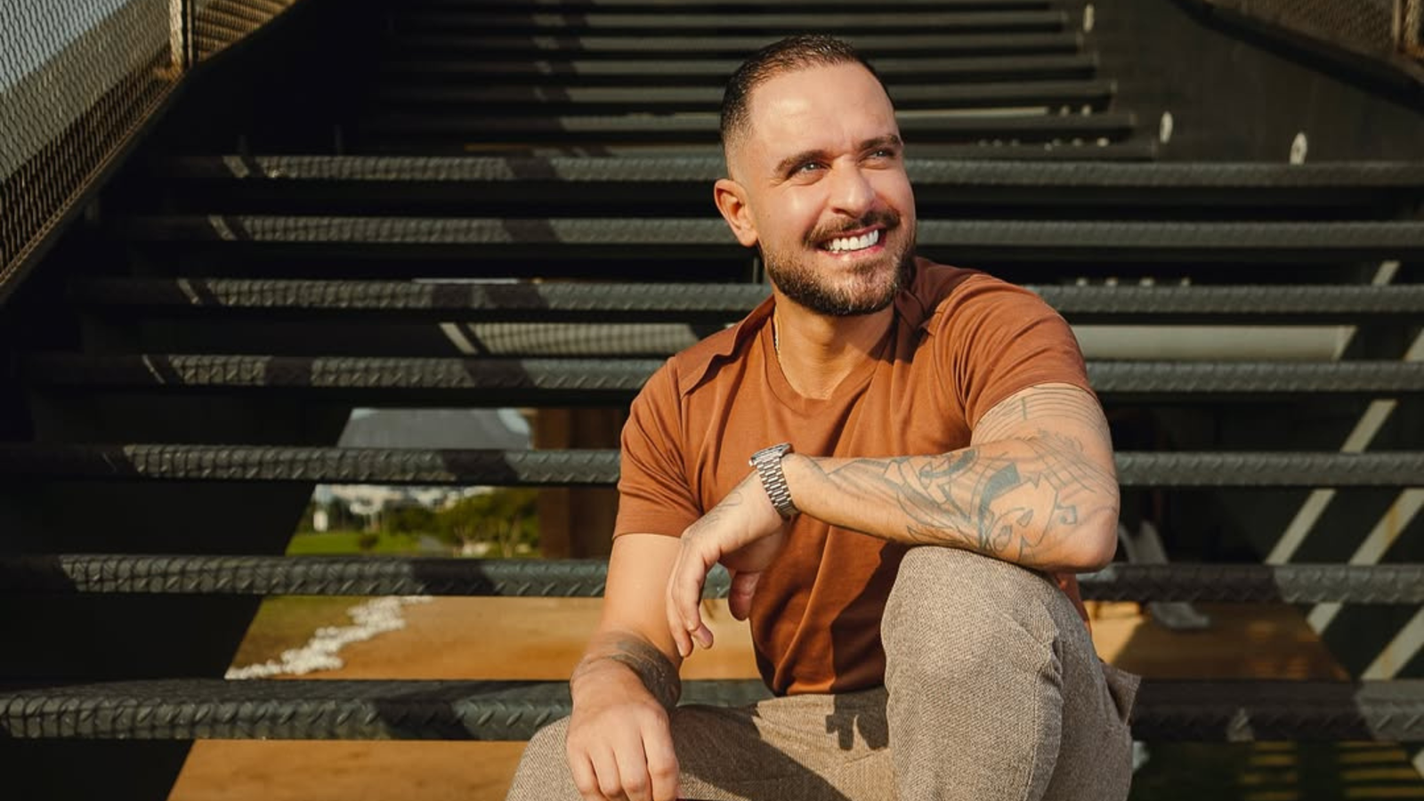 Vídeo: Flamenguista, Diogo Nogueira xinga torcedores do Atlético-MG: 'Vai se f…'