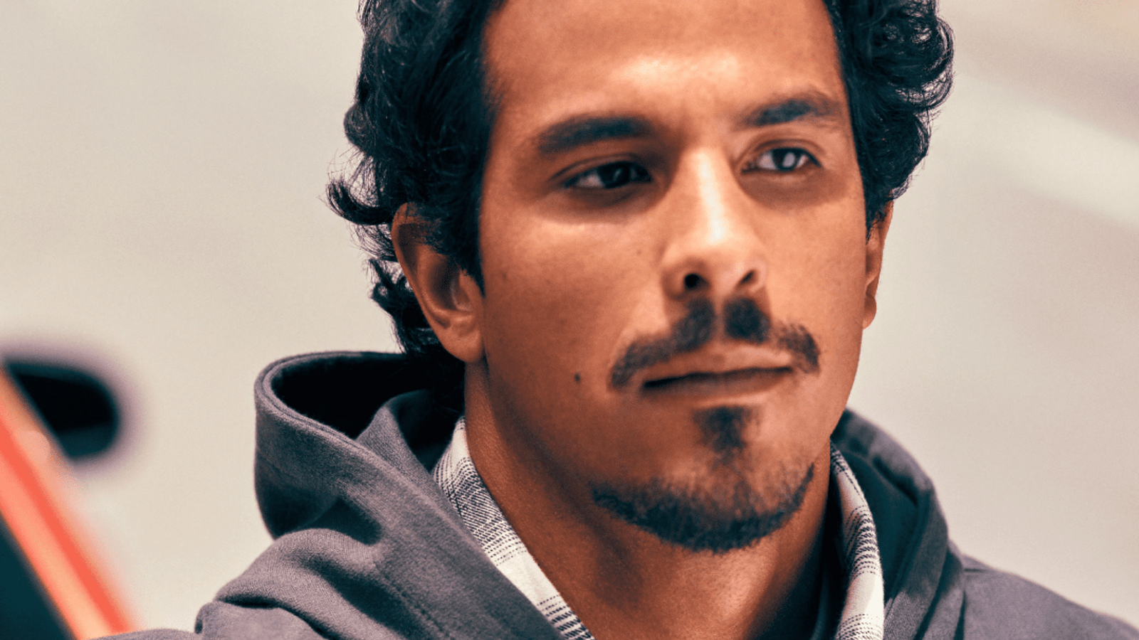 Exclusivo! Diogo Novaes comenta participação especial em 'Dona de Mim' 50 Exclusivo! Diogo Novaes comenta participação especial em 'Dona de Mim'