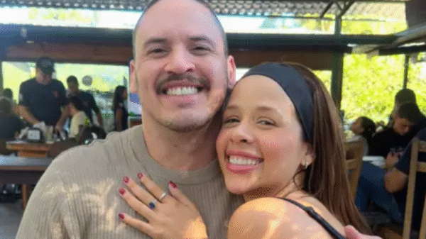 Influenciadora Laura Brito rompe o silêncio após morte do irmão: 'Um pesadelo'