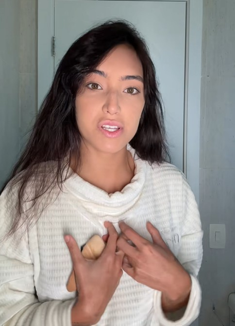 Influencer Vanessa Lopes diz que quase perdeu a voz por causa do cigarro eletrônico e faz alerta