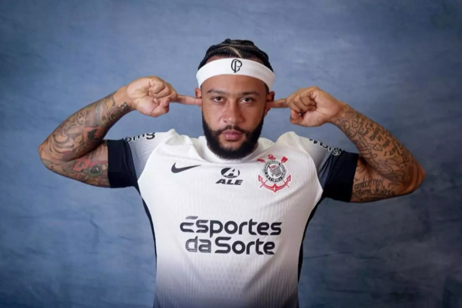 Luxo em São Paulo: Conheça o hotel cinco estrelas que virou lar de Memphis Depay no Brasil
