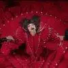 Lady Gaga domina o palco do VMA 2025 com show cheio de 'caos' e glamour; assista