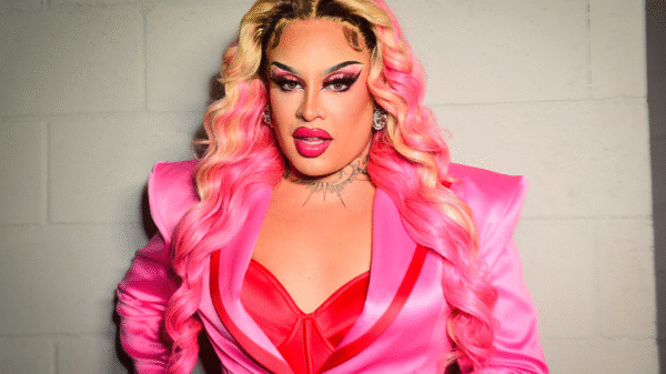 Gloria Groove promete performance diversa e celebração artística no The Town; veja provável setlist