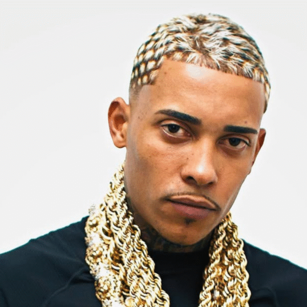 MC Poze do Rodo é feito refém durante assalto em casa no Rio de Janeiro