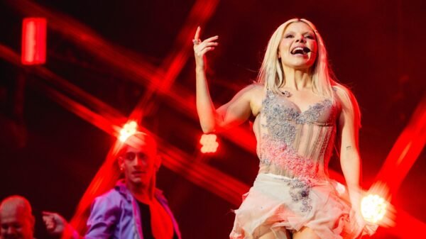 Duda Beat entrega um show morno para uma plateia ainda pior no The Town 2025