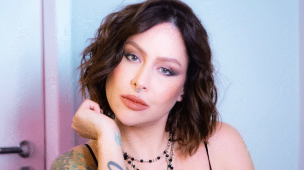 Veja como Pitty vai incendiar o The Town com clássicos do rock