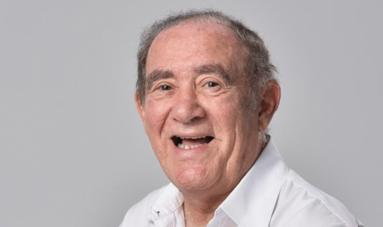 Prefeitura do Rio pede bloqueio de mansão de Renato Aragão por dívida de IPTU