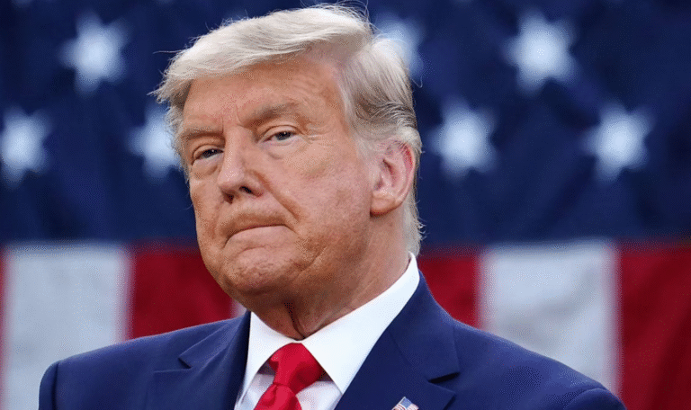 Donald Trump diz 'não ter visto' vídeo racista postado em sua conta que mostra Obamas como macacos: “Eu não cometi um erro”