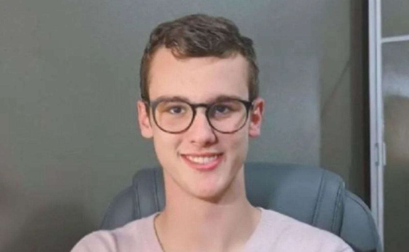 Saiba quem é o estudante de arquitetura que roubou R$ 430 mil e fugiu