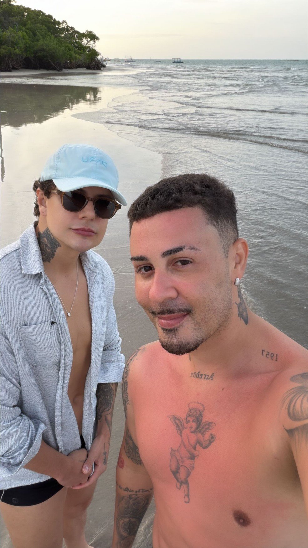 Carlinhos Maia fala sobre vida amorosa após boatos de affair com João Also: "Insolação é praga de ex"