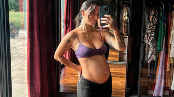 Clara Maia anuncia perda de um dos filhos gêmeos e desabafa: "Metade do meu coração está em queda livre"