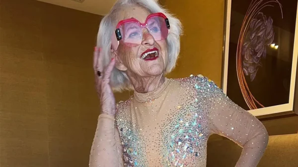 Morre a influencer de moda Baddie Winkle, aos 97 anos