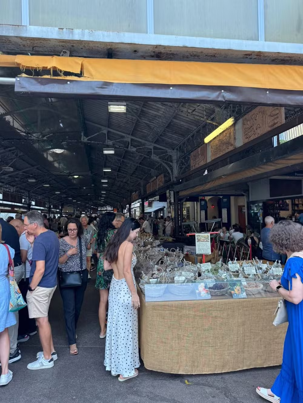 Sthefany Brito curte viagem romântica com o marido pela Europa: "Fugidinha"