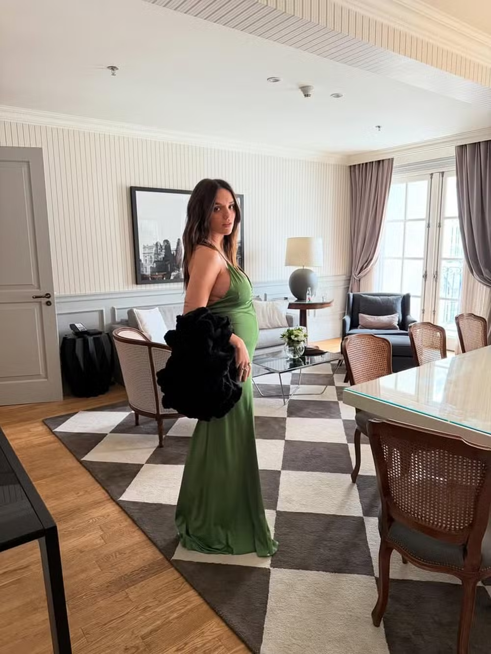 Rafa Kalimann exibe barrigão de seis meses e encanta fãs