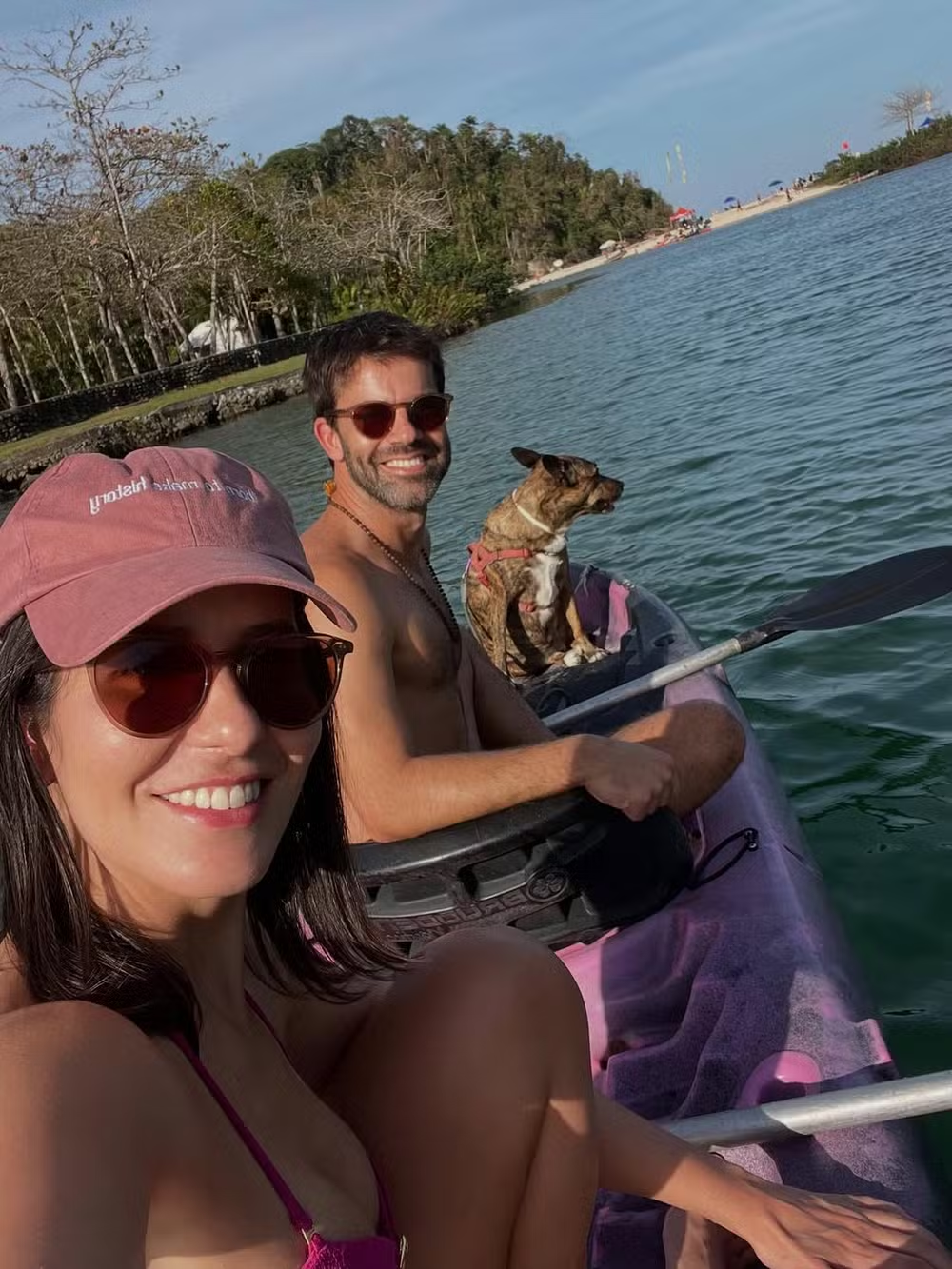 Nataly Mega posta álbum de fotos com novo namorado; veja