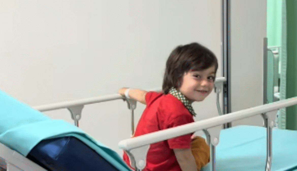 Neto de Ana Maria Braga vai parar no hospital após aspirar apito de brinquedo 52 Neto de Ana Maria Braga vai parar no hospital após aspirar apito de brinquedo