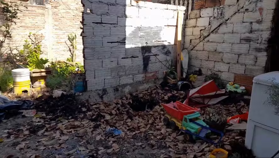 O que já se sabe sobre o caso das três mulheres assassinadas durante transmissão ao vivo na Argentina; fotos do local do crime são divulgadas 52 O que já se sabe sobre o caso das três mulheres assassinadas durante transmissão ao vivo na Argentina; fotos do local do crime são divulgadas