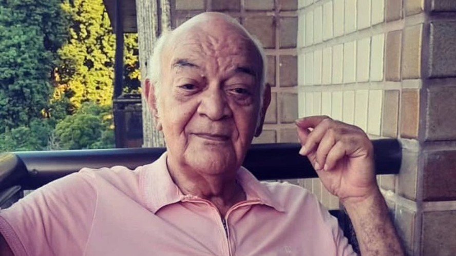 Morre José Santana, voz de Chuck Norris e personagens de 'Os Simpsons', aos 83 anos