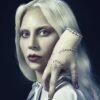 Netflix divulga primeira imagem da personagem de Lady Gaga em Wandinha