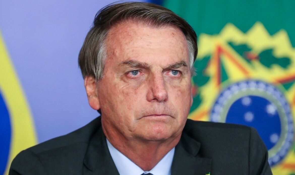mulher amarrada paulista bolsonaro