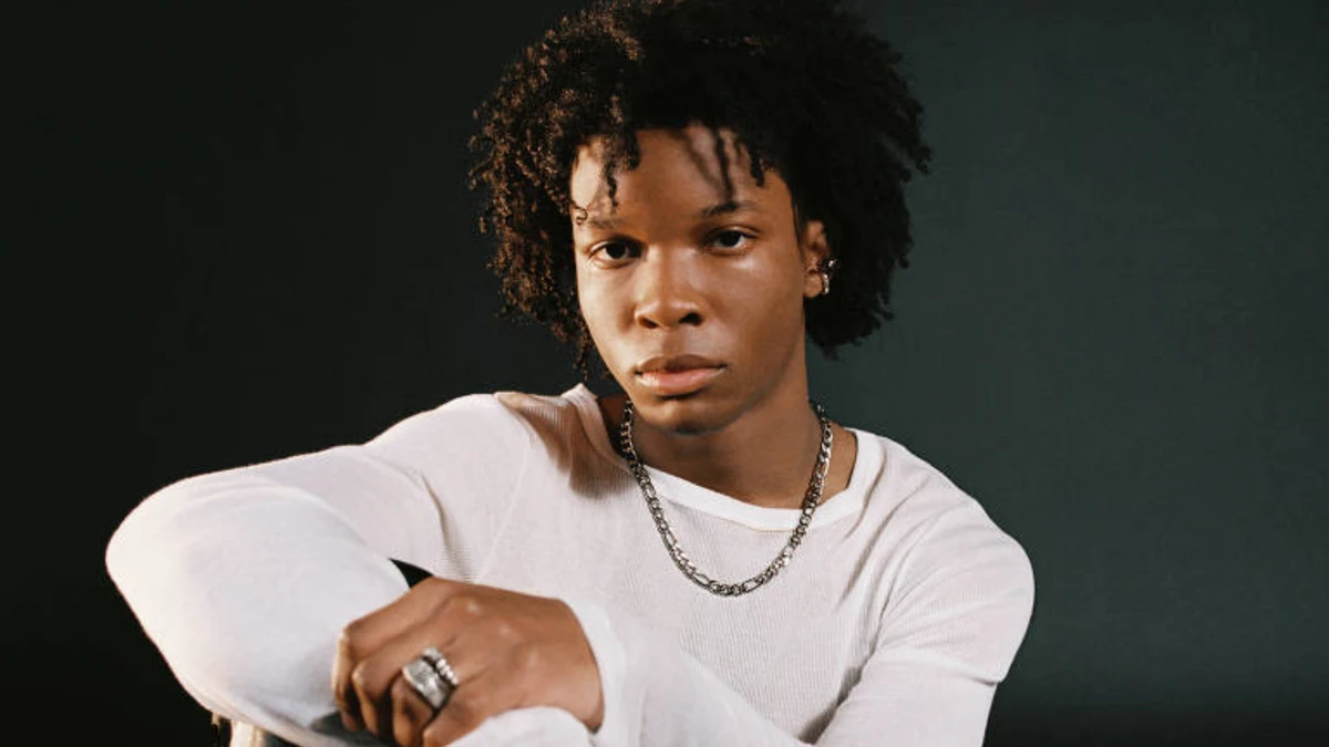 Festival cancela show de D4vd no Brasil após investigação envolvendo morte de adolescente nos EUA