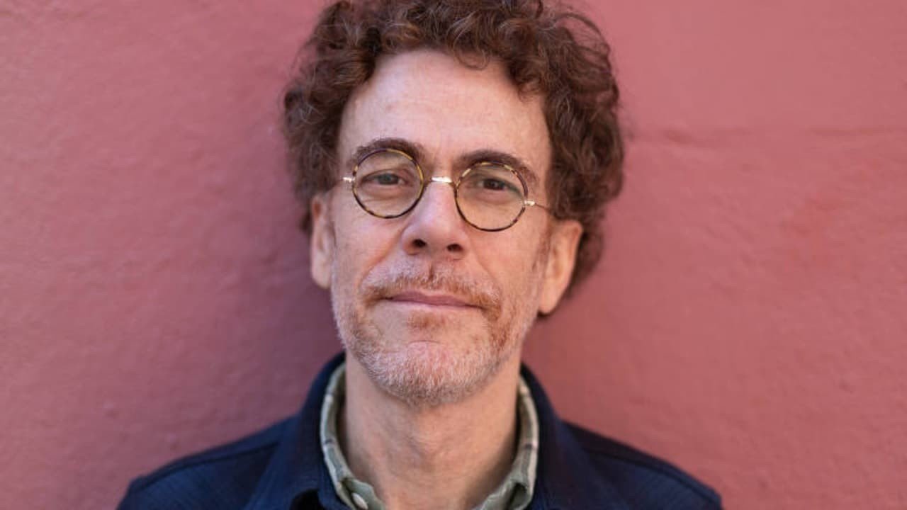 “Quase perdi tudo”: Nando Reis desabafa sobre luta contra alcoolismo e apoio da filha