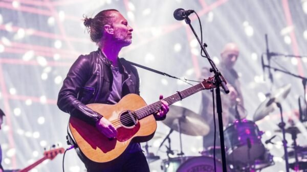 radiohead anuncia turne apos 7 anos